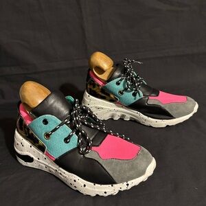 Streetwear Society sz 10 Colorblock Platform Sneakers in Neon Pink, Teal, Black